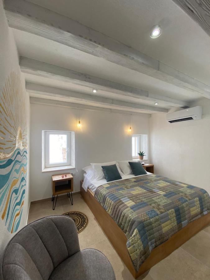 House Malena - Rooms Вис Экстерьер фото